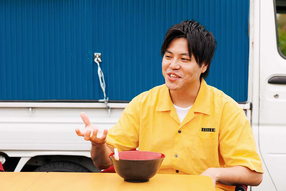 売れるまで続けます！ 軽トラ住みます芸人・はっしーはっぴーが語る車中泊生活 カエライフ ～ クルマとカスタムで暮らしをカエるーcustom 