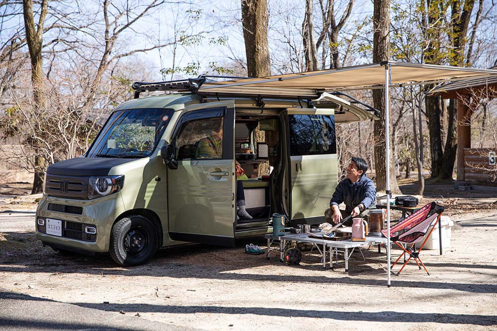 軽自動車N-VANをキャンピングカー仕様にカスタム！ 日常生活からアウトドアまで楽しむ chigisukeさんのDIY術