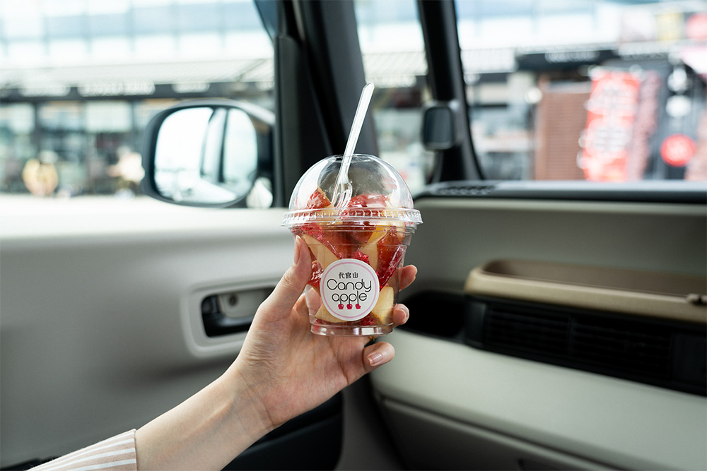 りんご飴 プレミアムプレーン(カット)