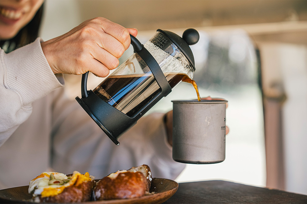 コーヒーを淹れるいとうさん