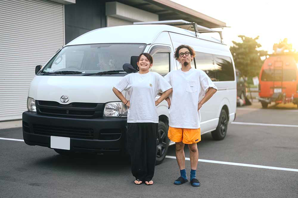Renovan Japanのガレージにハイエースごと住み込みしている時の写真