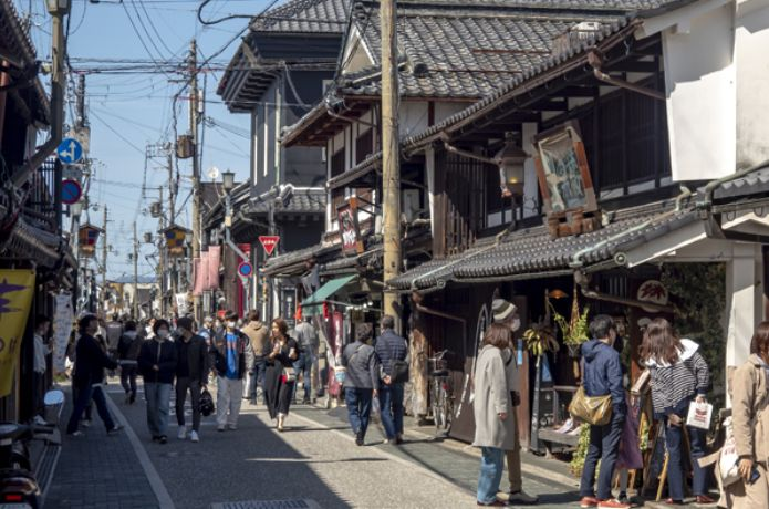 黒壁スクエアの街並み