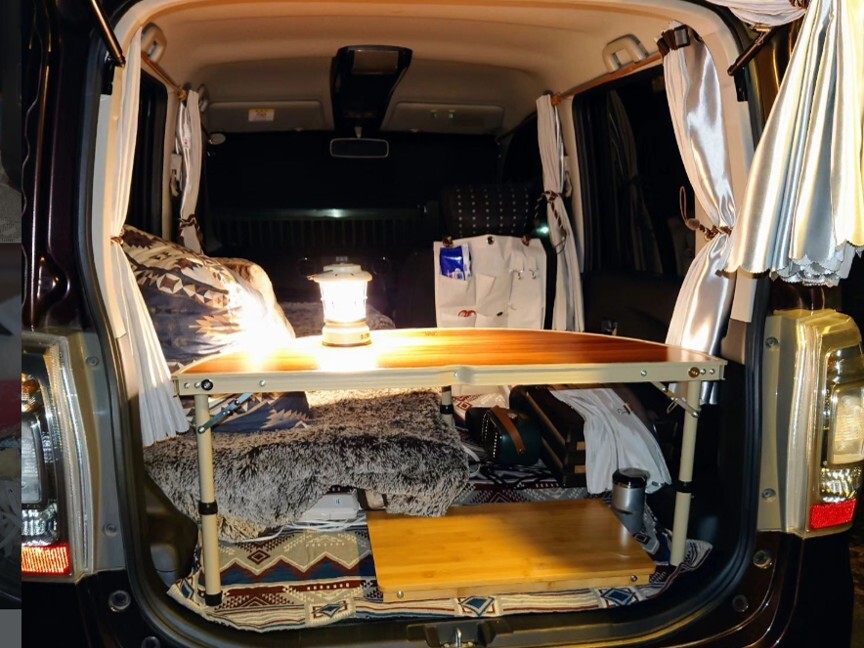 タント エグゼでの車中泊の様子