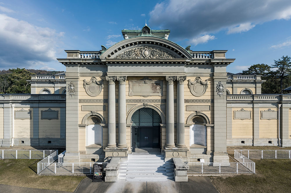 奈良国立博物館の外観