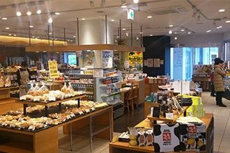 物販コーナー「ワッカナイセレクト」