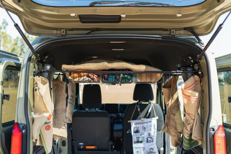 Hondaの軽自動車N-VANにDIYで取り付けたインナーラック