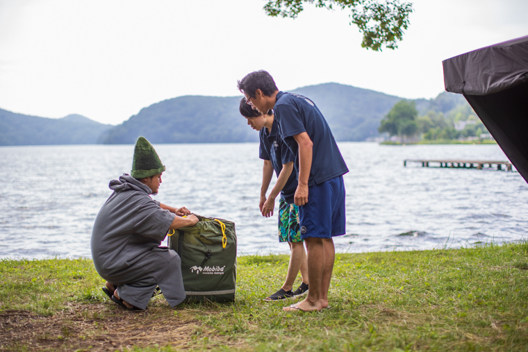 テントサウナ体験してみた 設置方法も解説 大自然の中で ととのう カエライフ クルマとカスタムで暮らしをカエるーcustom Enjoy Life