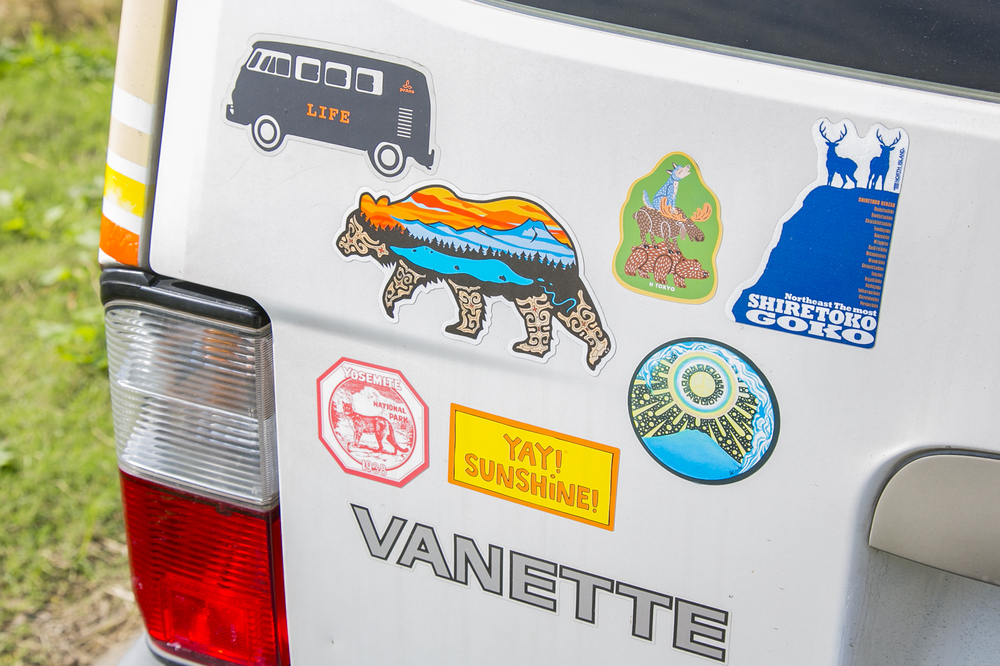 YURIEさんの愛車「サンシー号」のステッカー