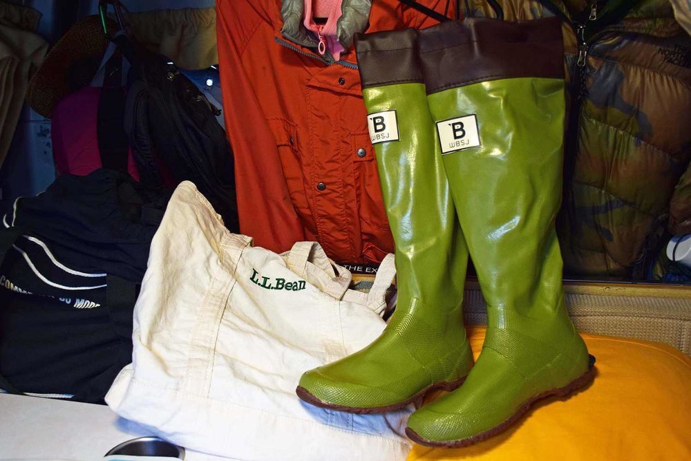 車中泊のプロがおすすめ便利グッズ、車中泊の必需品、装備と道具を紹介。レインブーツ(長靴)