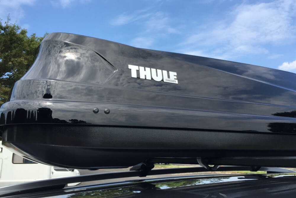 ３９_鈴木陽士さんがカスタムしたトヨタ・ランドクルーザー。ルーフキャリアはスウェーデンのメーカー「THULE（スーリー）」の「Touring Sport」を使用