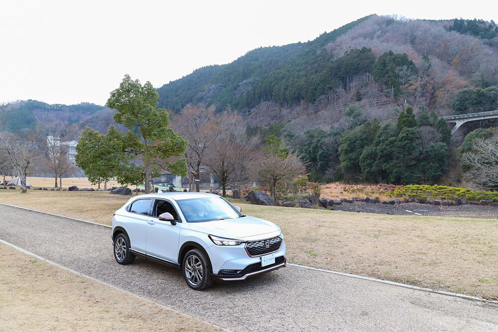 走行中のHonda VEZEL