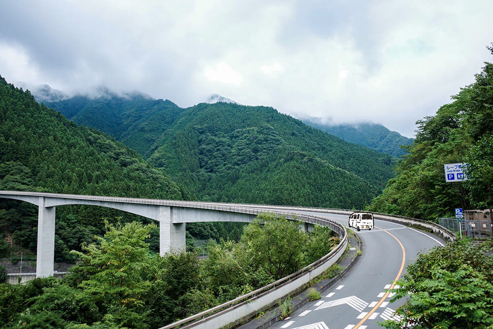 雷電廿六木橋の様子