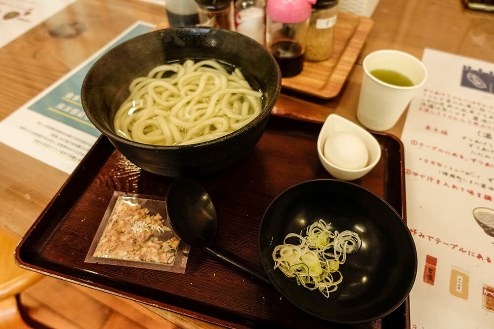 道の駅果樹公園あしがくぼで販売している「ずりあげうどん」