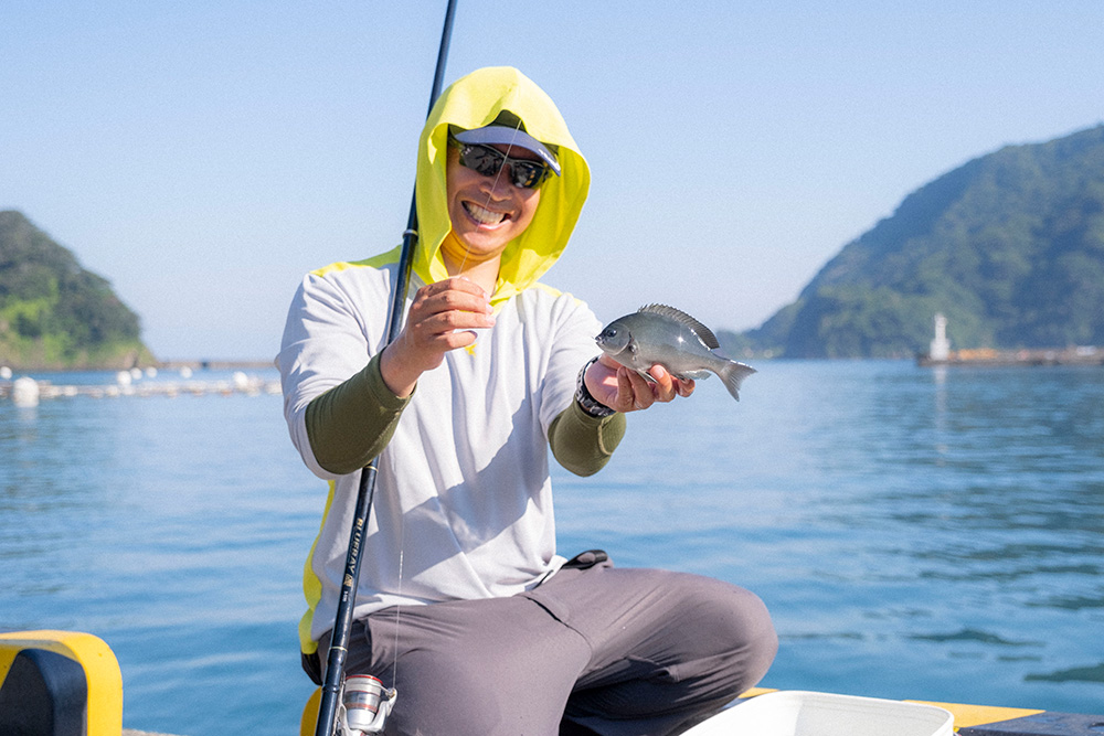 田子港で釣り上げたメジナ