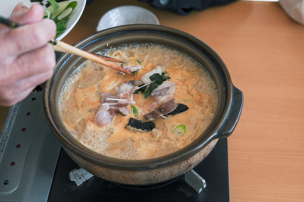 大津漁協直営市場食堂のどぶ汁
