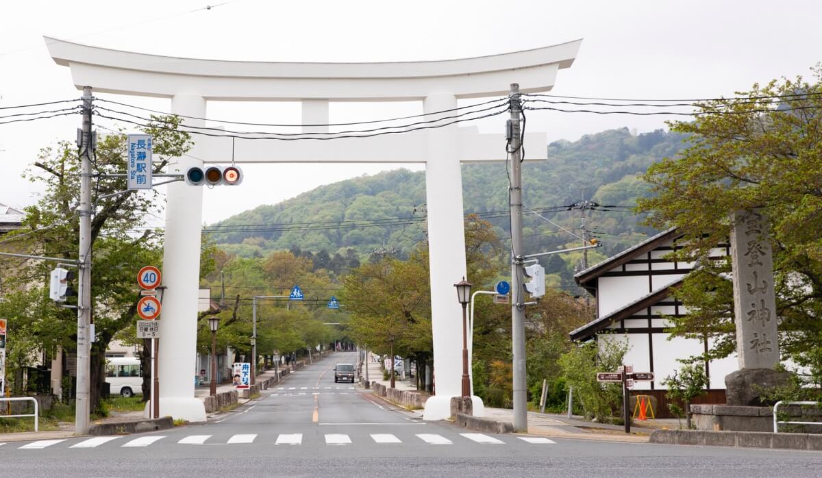 05_宝登山神社の一の鳥居