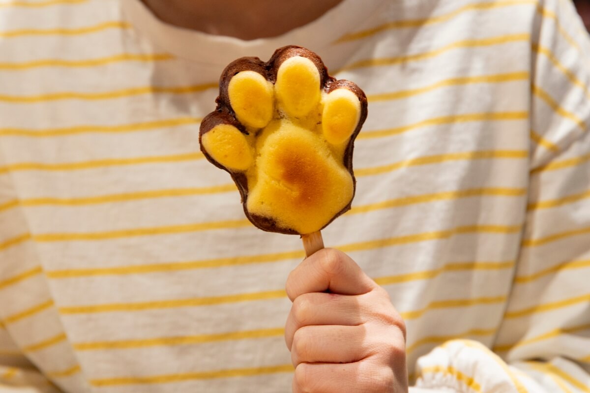 「ポテくまくんのおてて」