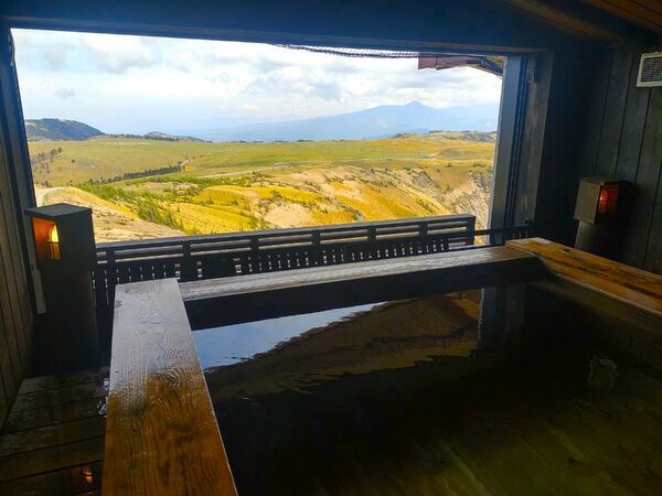 王ヶ頭ホテルの貸切風呂壱の湯から見る美ヶ原