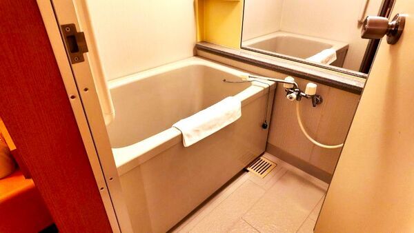 王ヶ頭ホテルの南側14畳和室にある一回も入らなかったお風呂