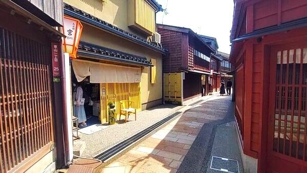 2023金沢旅行記ブログ・ひがし茶屋街の奥の方