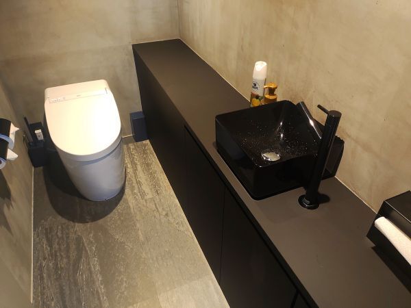 2024兵庫県淡路島宿泊記ブログ・VILLARESFEEL（ヴィラレスフィール）のJIZAIのトイレ