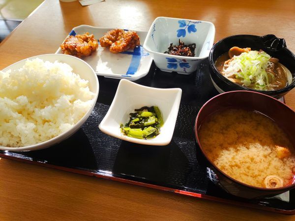 2024長野県長野市旅行記ブログ・姨捨サービスで食べた山賊焼き定食