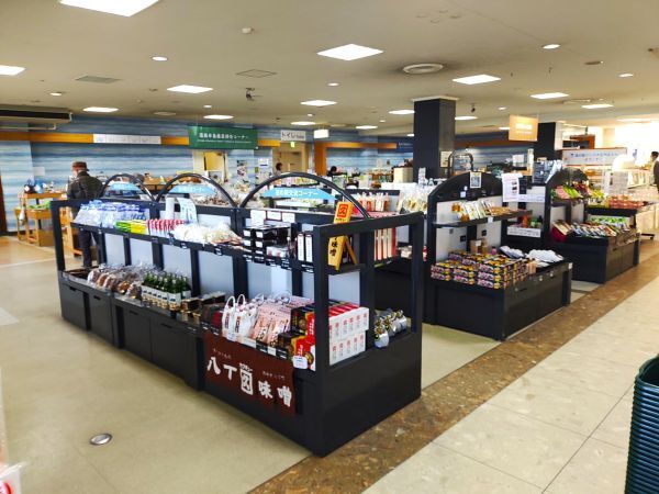 2024愛知県田原市旅行記ブログ・道の駅伊良湖クリスタルポルトのお土産コーナー