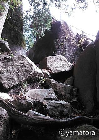 筑波山のおたつ石コース