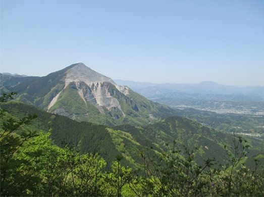 二子山から撮影した武甲山