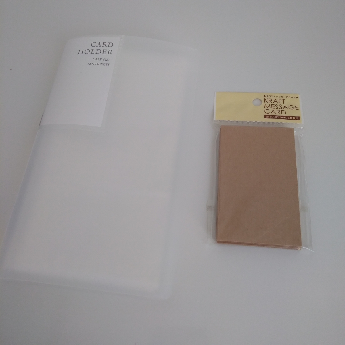 糸見本を作成して在庫糸を管理。糸の組み合わせを考えるときにも使え 