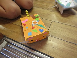 ３年生 図工 ゴムの力でトコトコ かぎやっ子日記
