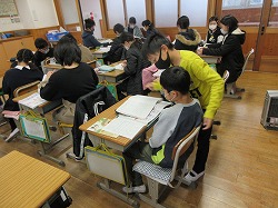 6年生 理科 リトマス紙の実験でわかったこと かぎやっ子日記 6年生 理科 リトマス紙の実験でわかったこと かぎやっ子日記