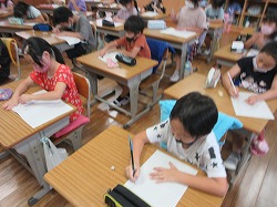 ２年生 夏休みの思い出作文を書こう かぎやっ子日記