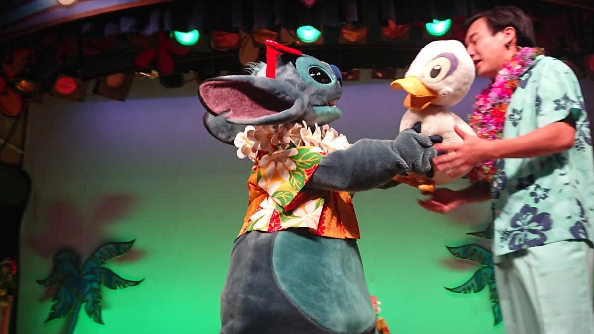 リロのルアウ&ファン