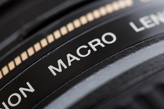 SONY SEL30M35 レビュー】物撮りにはコレ!マクロレンズで接写の SONY SEL30M35 レビュー】物撮りにはコレ!マクロレンズで接写の