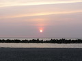 日本海に沈む夕日［村上市・瀬波温泉］