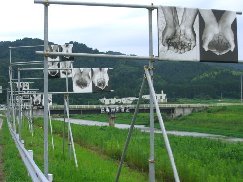 水と土の芸術祭2009－水見台団地・水抜き通り03（西蒲区・栄）