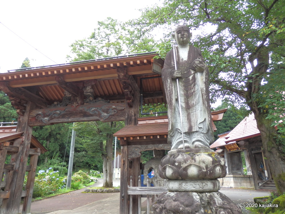 魚沼地区・神社仏閣探訪（３）石川雲蝶の彫刻群が残る「西福寺開山堂」