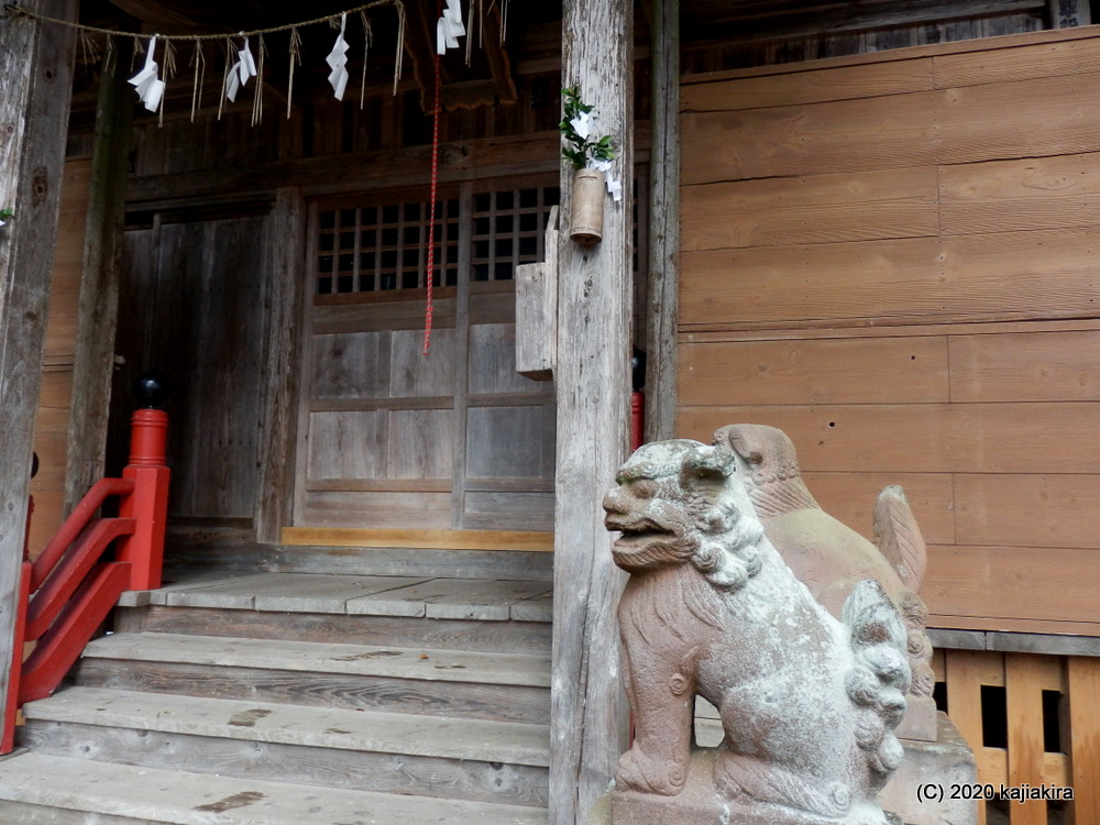 長岡市栃尾地区・上塩の巣守神社と「弘法大師のお授け塩の井（上塩の弘法の塩の井）」