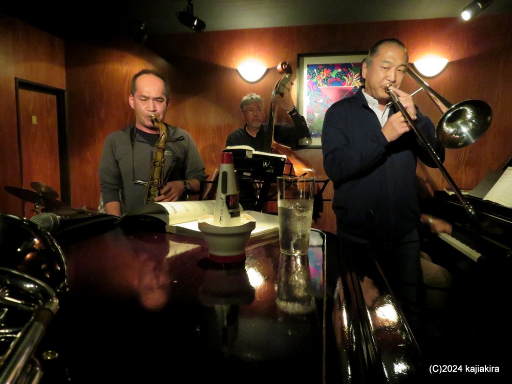 「Bar Chic JAM Session」で山形県鶴岡市までドライブ