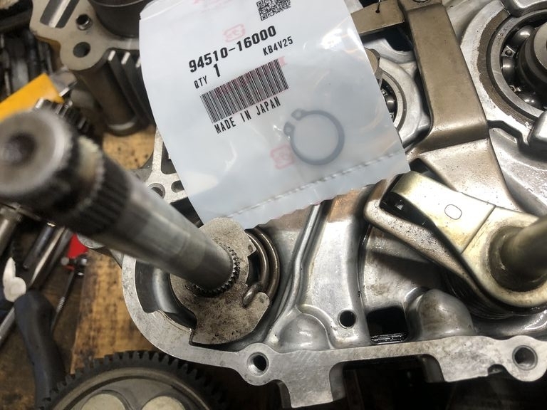 かく様 カブのエンジンその15 クラッチが - スバル360 レストア日誌 ~てんとう