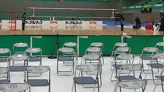 バレーボール観戦 エンド席からの眺め