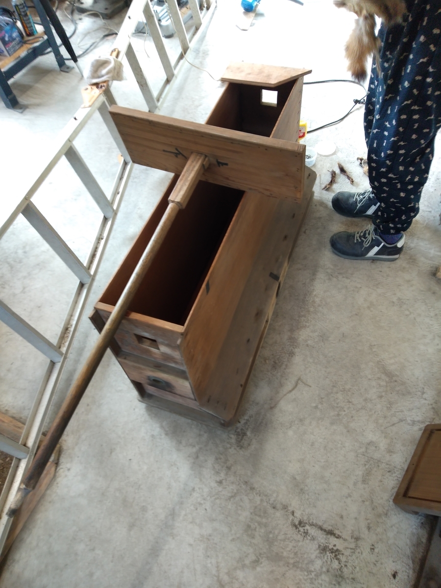 昔の鞴 ふいご って知ってる 勝秀鍛冶屋見習いと その嫁