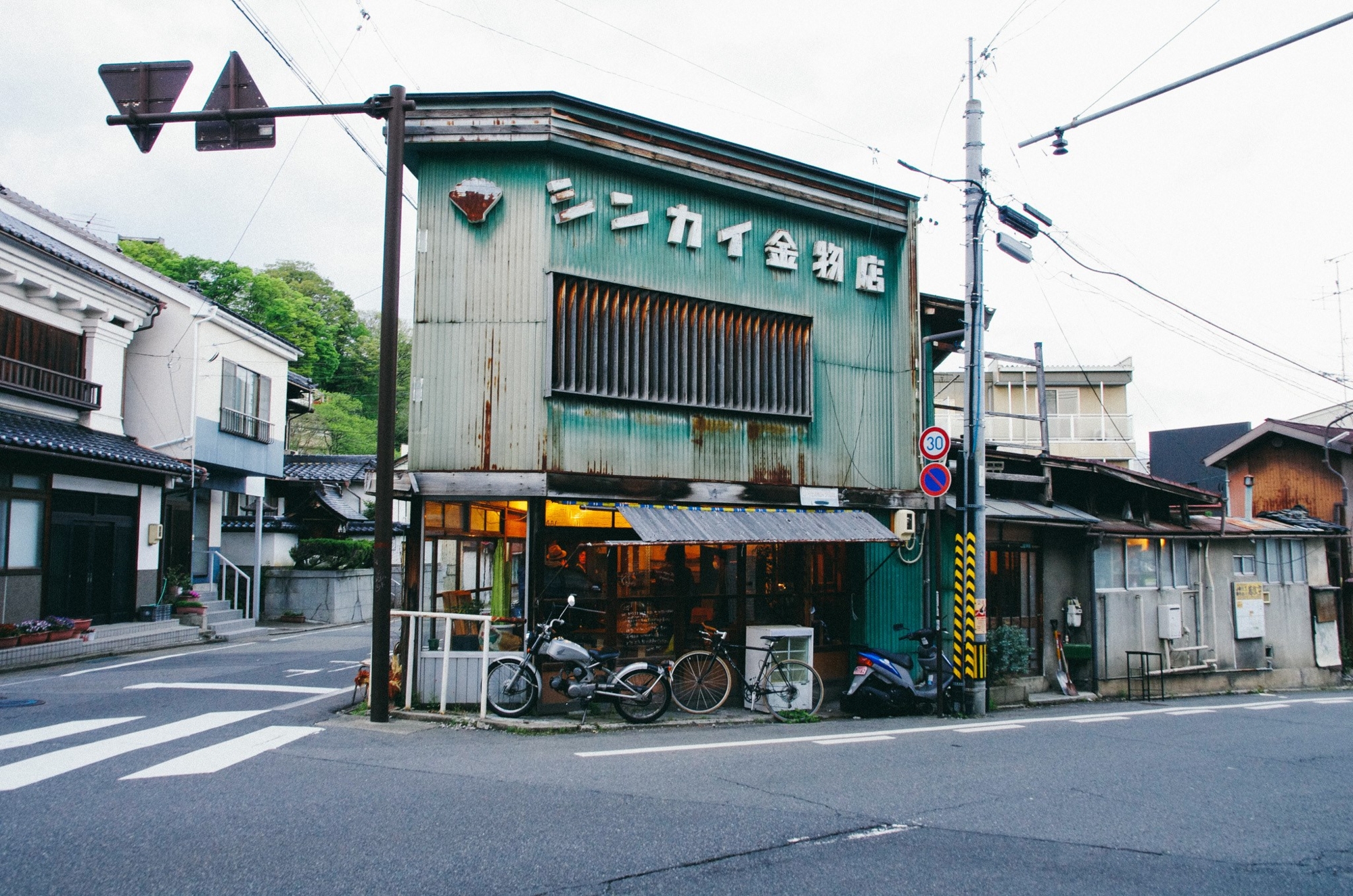 f:id:kakijiro:20180421193125j:plain f:id:kakijiro:20180421193125j:plain