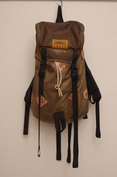 KELTY ケルティ　US MOCKINGBIRD2 レザー　タグ付　新品 KELTY ケルティ US MOCKINGBIRD2 レザー タグ付 新品 - メルカリ