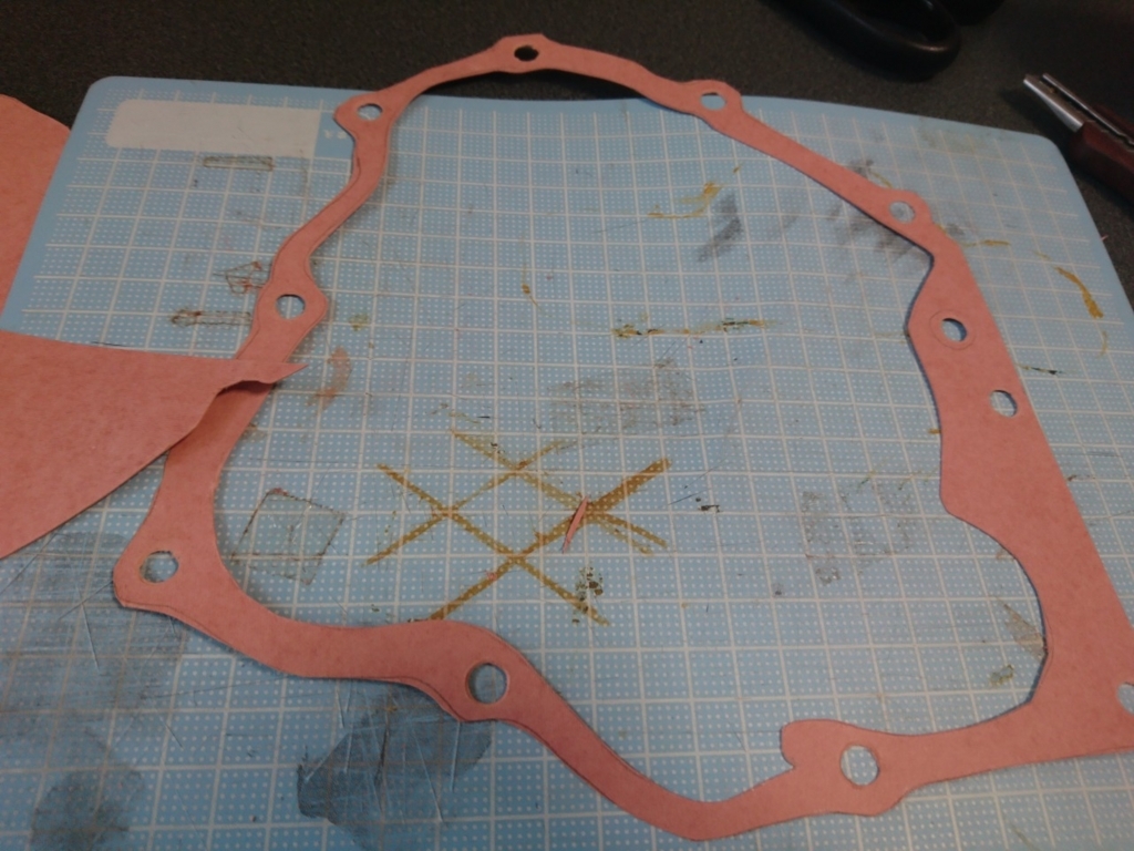 AD02 ラクーン クラッチ交換とオイルポンプ取外し - おぼえがき