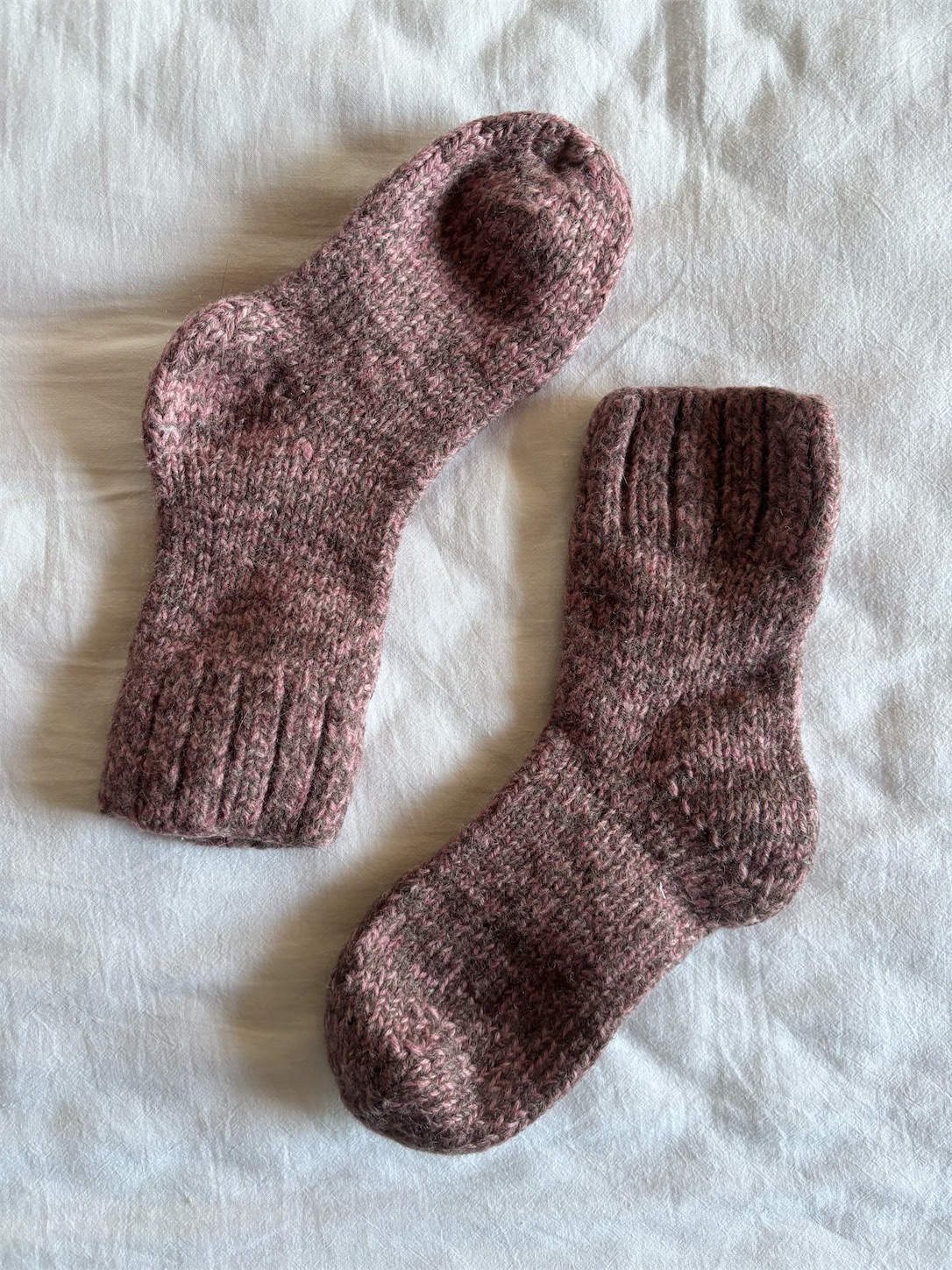 今までに編んできた靴下・1 - 紙と皿のあいだ