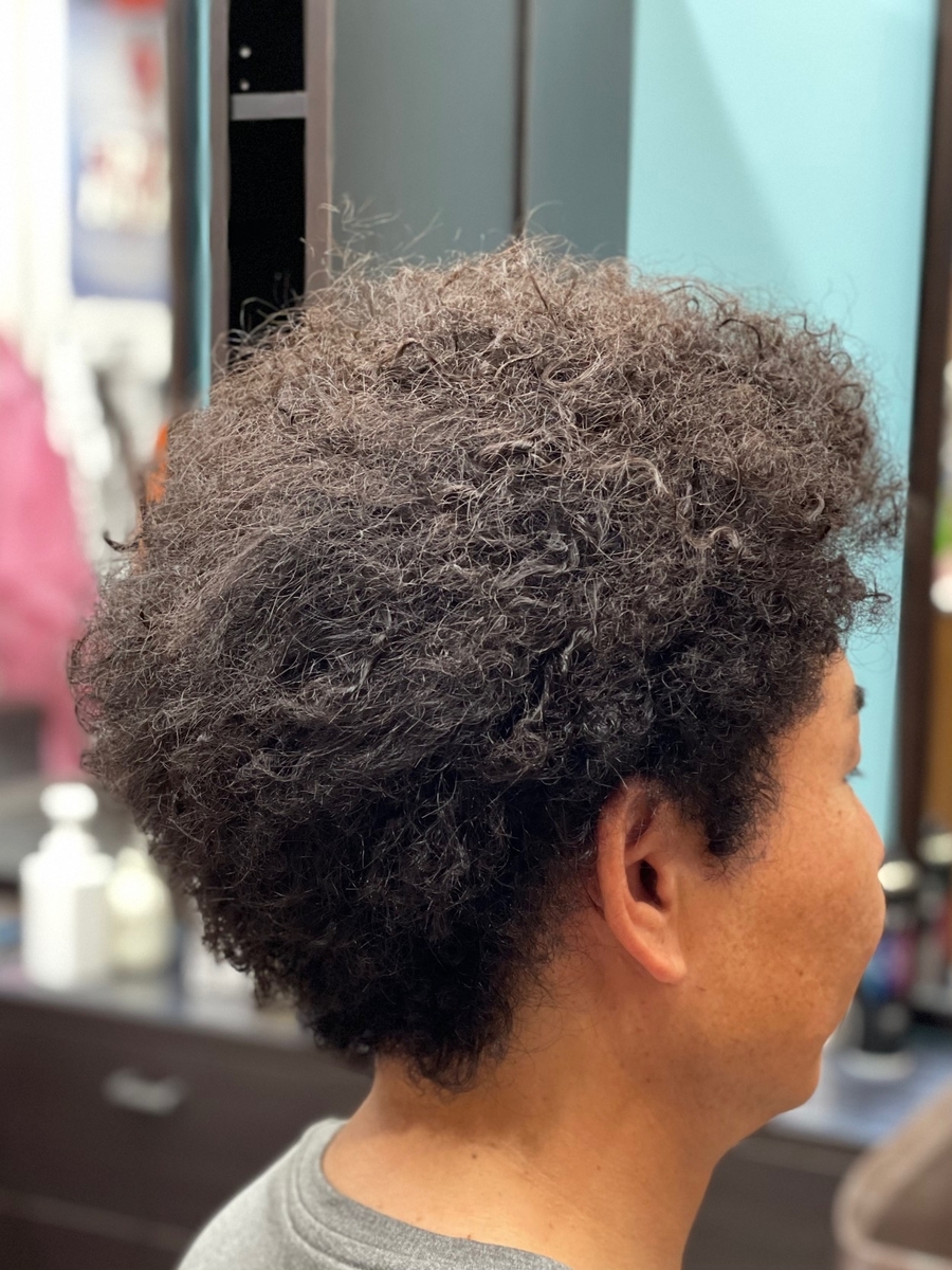 アフロ アフロヘアー です 鈴鹿市ヘアサロン バーバーそらまめ バーバーそらまめ S Blog アフロ アフロヘアー です 鈴鹿市ヘアサロン バーバーそらまめ バーバーそらまめ S Blog