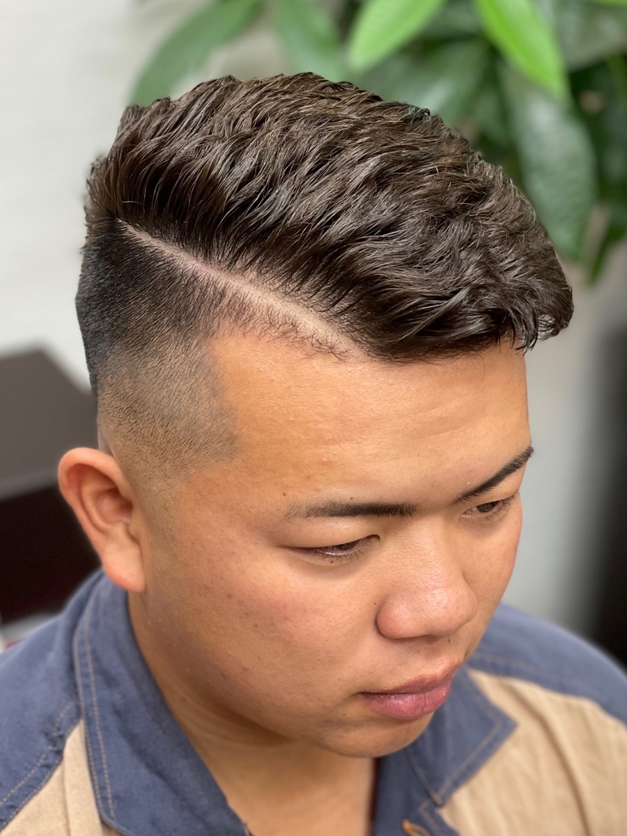 アッシュ系グレージュ 茶髪にも似合う 濡れパン 緩パンスタイル バーバーそらまめ S Blog