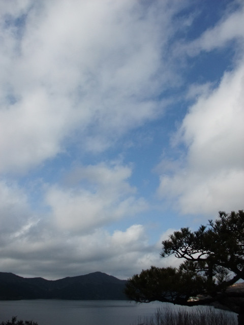 芦ノ湖から富士山（見えない……）